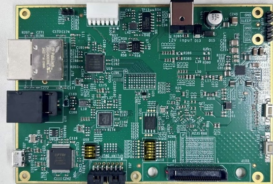 图片包括 游戏机, 电子, 电路AI 天生的内容可能不准确。。。。。。